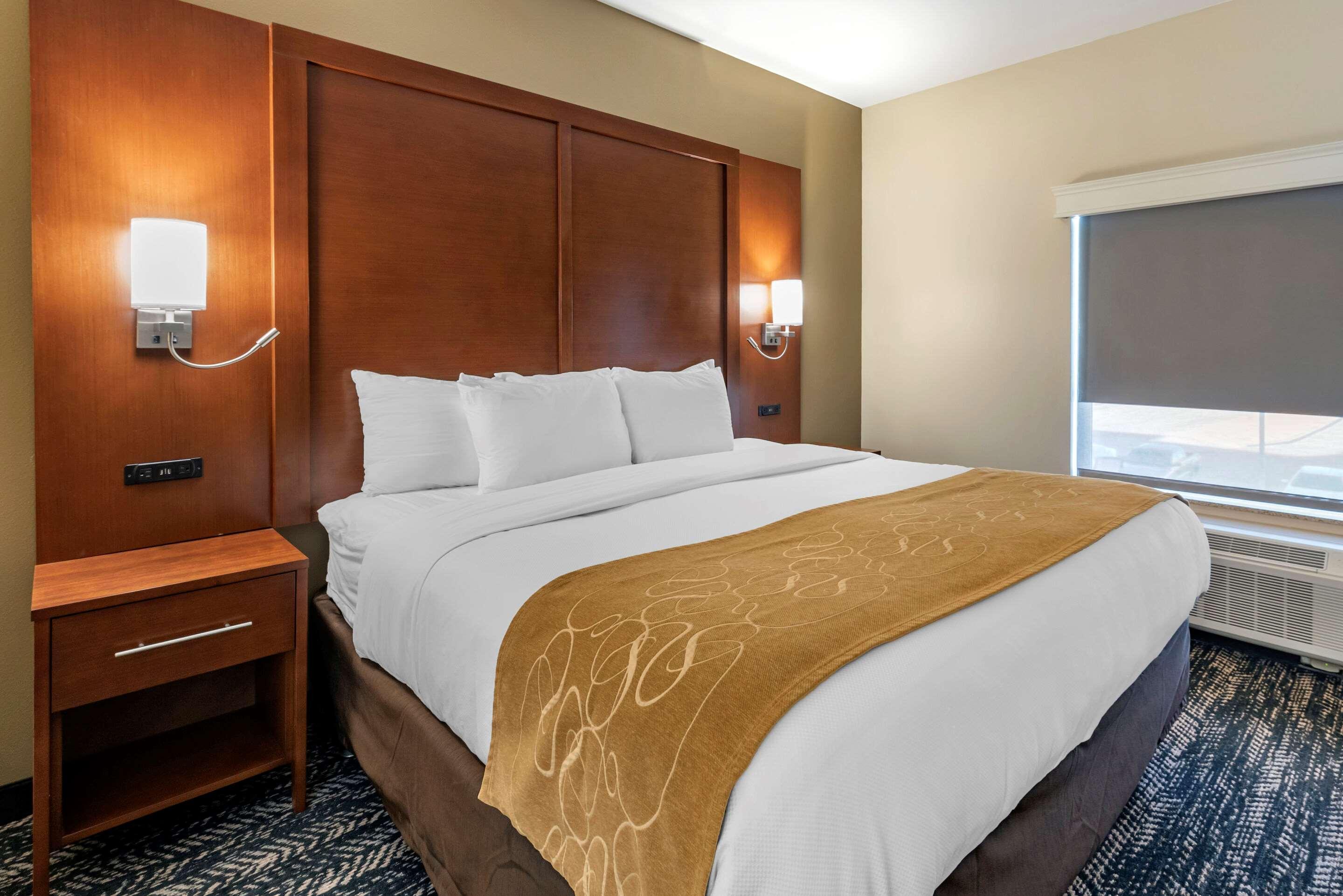 คอมฟอร์ต สวีท เวสต์ เมมฟิส I-40 I-55 Hotel เวสต์เมมฟิส ภายนอก รูปภาพ